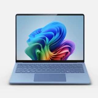 Microsoft Surface Laptop 13.8″ 7th Snapdragon X Elite ouvert